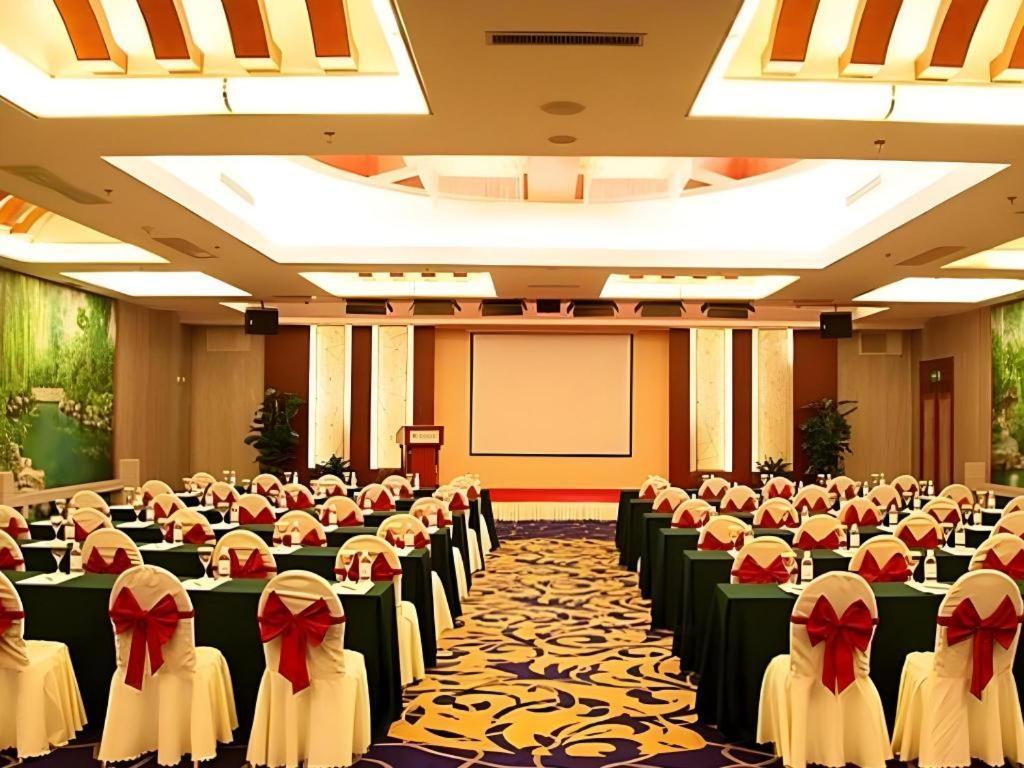 Jinan Silver Plaza Quancheng Hotel Luaran gambar